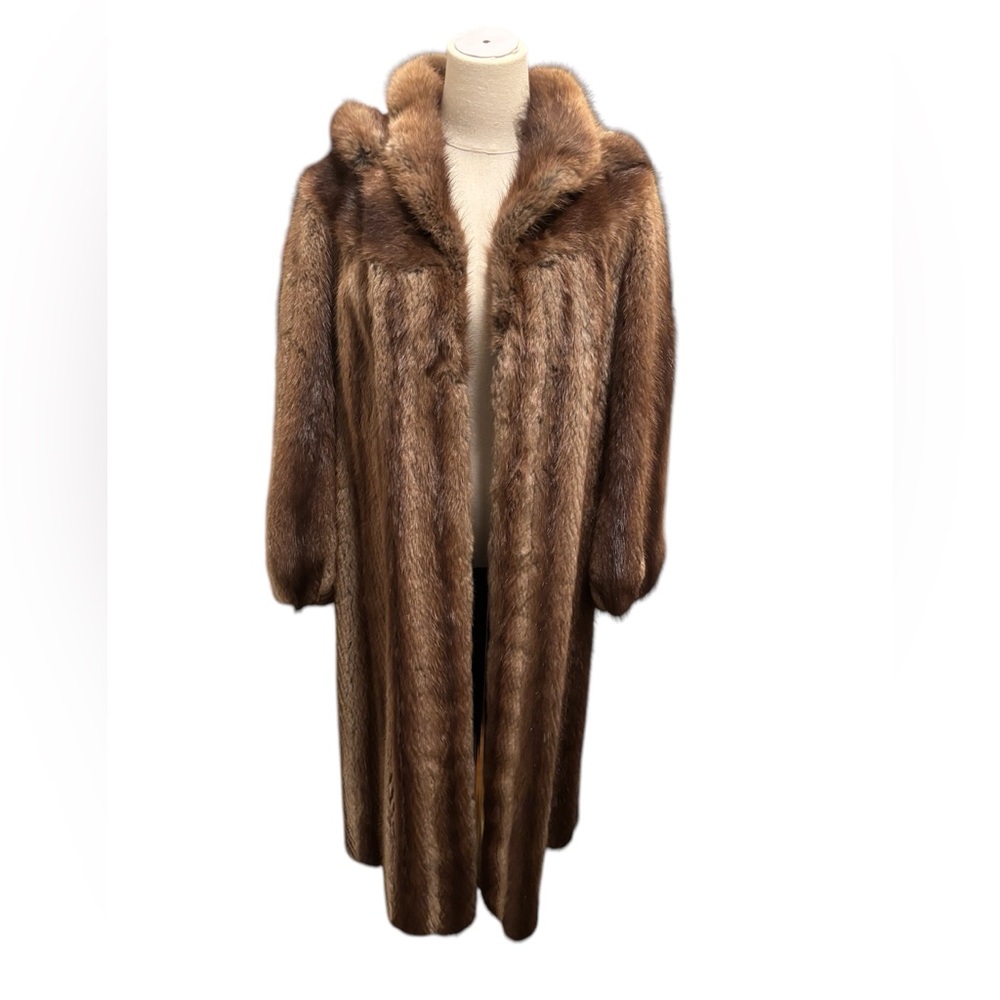 Stephens Genuine Fur Women’s coat Like New
